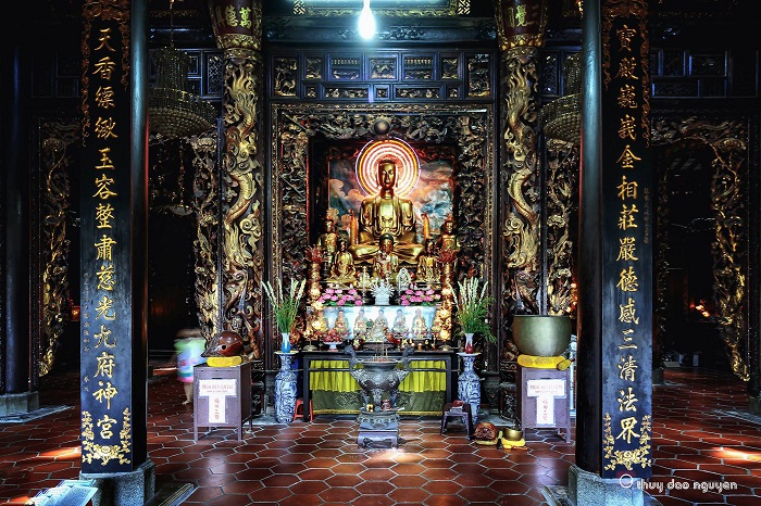 pagode Vinh Trang autel